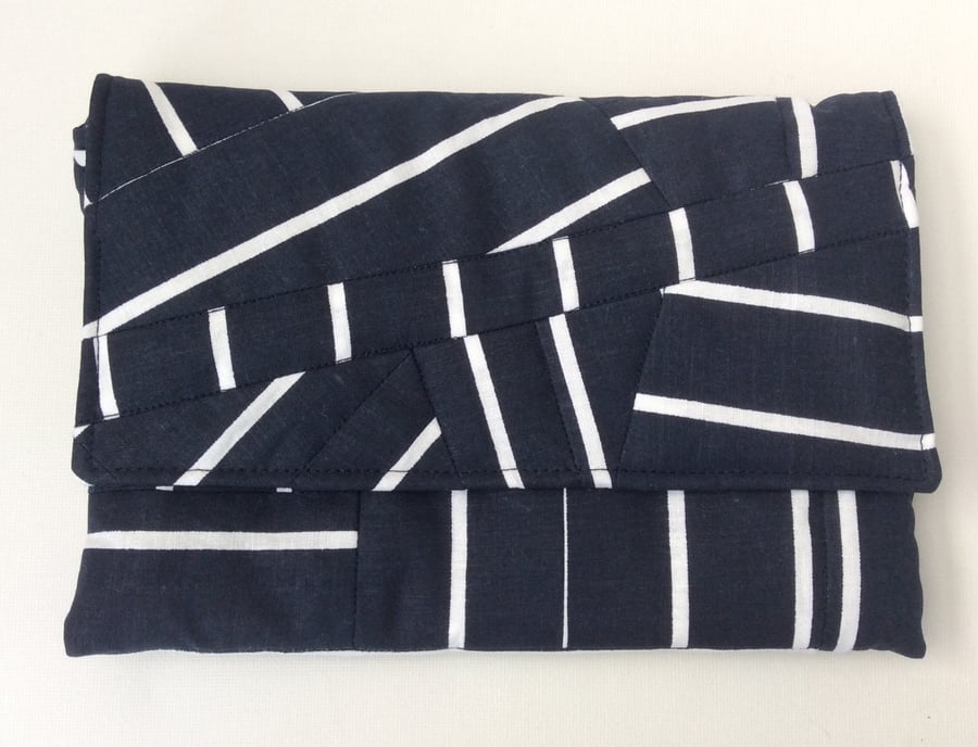 Clutch, Handbag, Freestyle Patchwork Quilting, navy and white