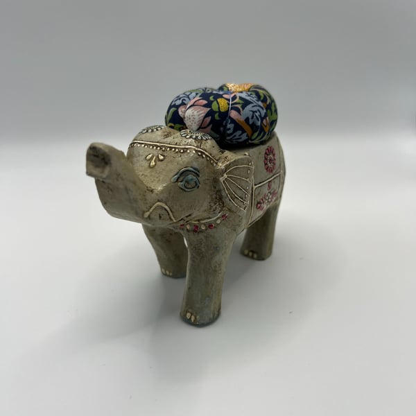 Vintage Elephant Pin Cushion - White and Floral