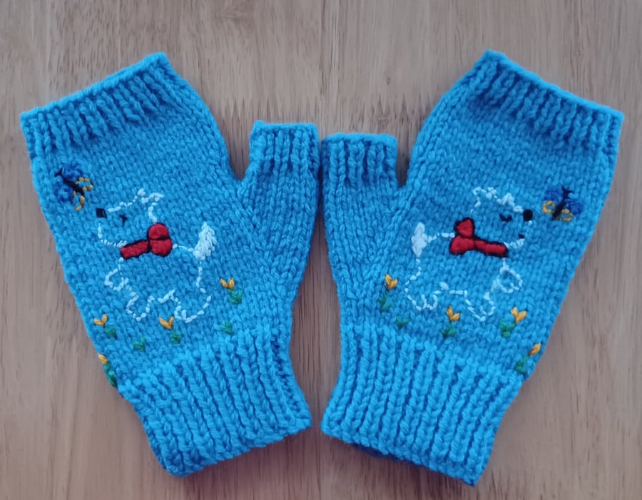 Knitted Blue Gloves With Embroidered Little Dog And Butterfly (J105)