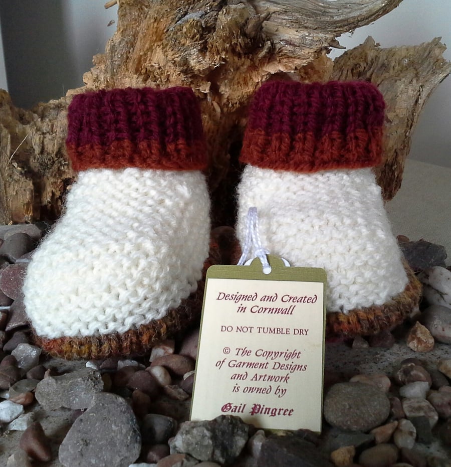 Unisex  Aran Winter Booties with wool 0-6 Months