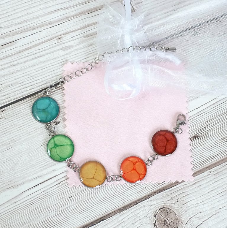 Rainbow bracelet in bright colours, adjustable multicolour bracelet