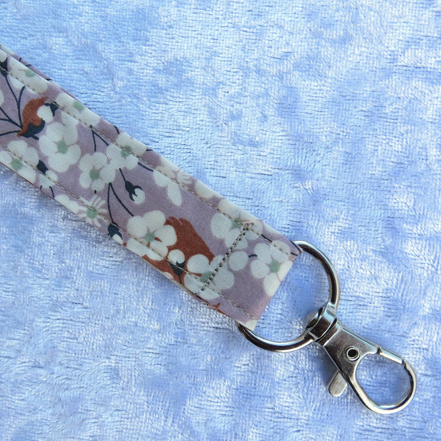 Liberty Lawn lanyard.  With swivel lobster clip. 19 inches in length. 