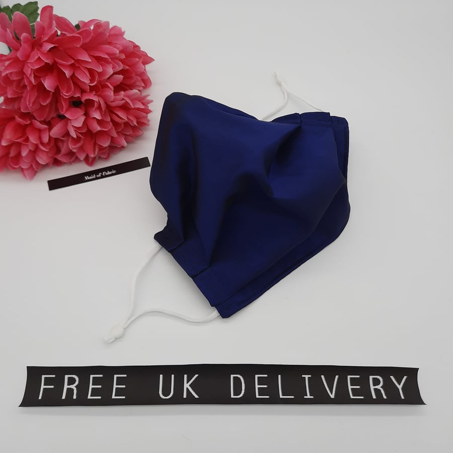 Face mask, large, 3 layer,  adjustable,  nose wire, washable in navy 