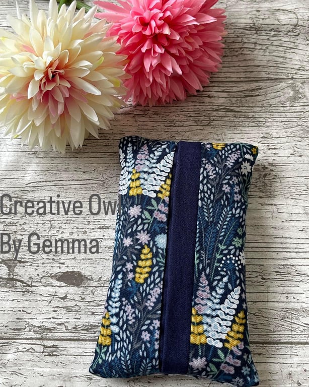 Fabric Pocket Tissue Holder - Travel Tissue Case - Reusable Tissue Pouch for Bag