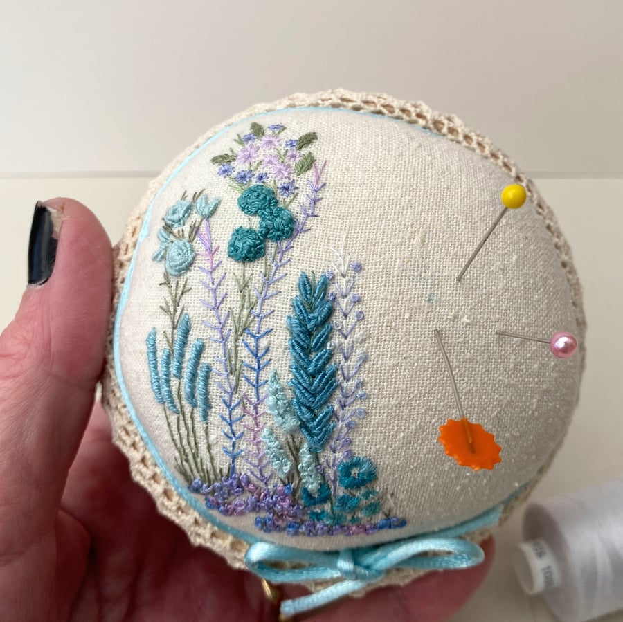 Hand Embroidered Pin Cushion, cupcake pincushion sewing gift