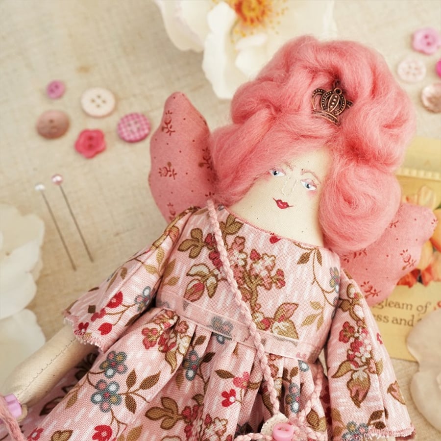 Blostma, A Tiny Fairy God Mother Doll