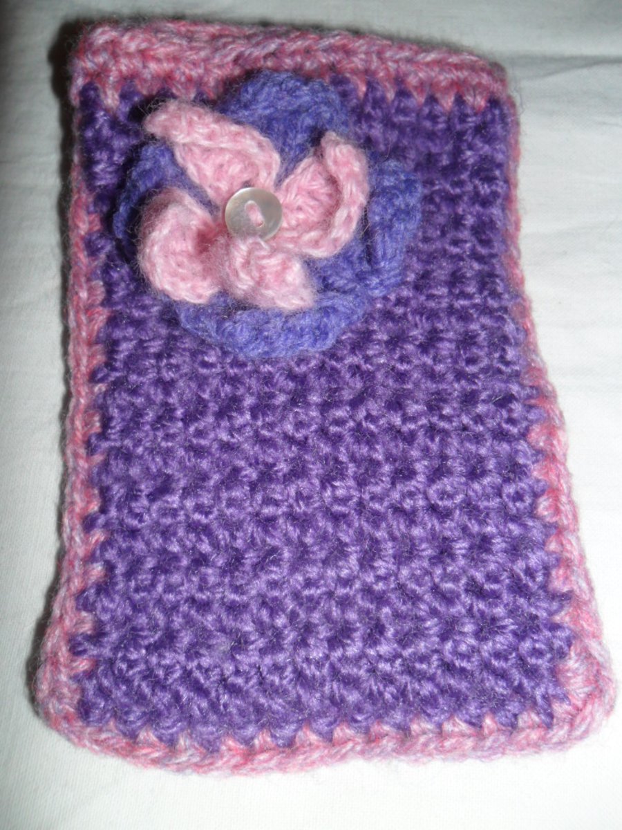 Mobile Phone Sock Sony Ericsson k800i in purple crochet