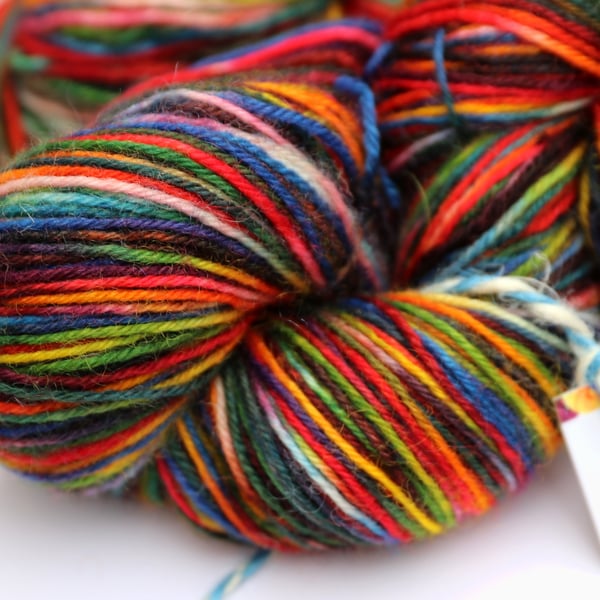 SALE: Primary - Superwash Bluefaced Leicester 4 ply yarn