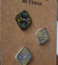 3 Vintage Wooden Flowery Buttons 25mm - Image 2