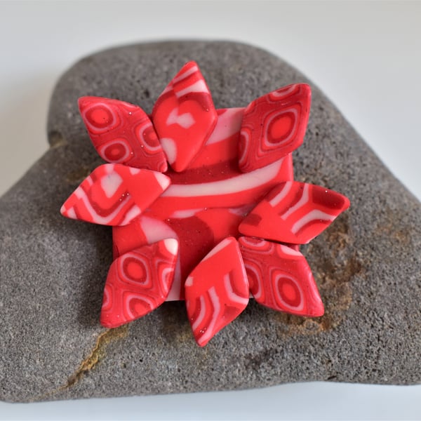 Handmade Stylized Star Brooch in Glitter Red & Pale Pink Polymer Clay