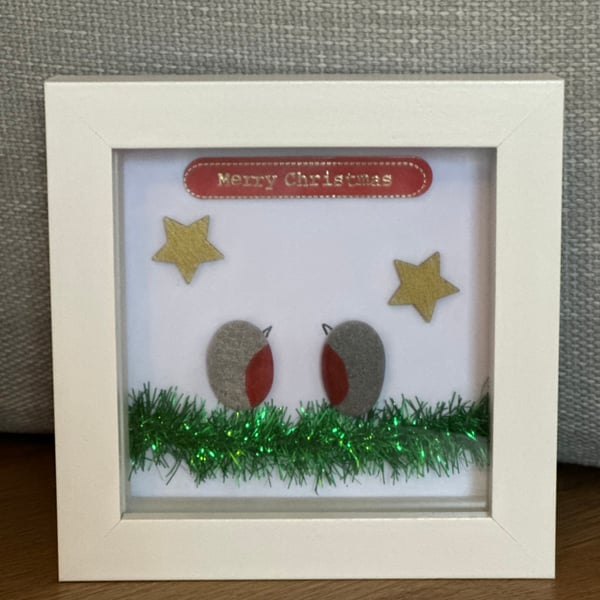 Christmas robin pebble art