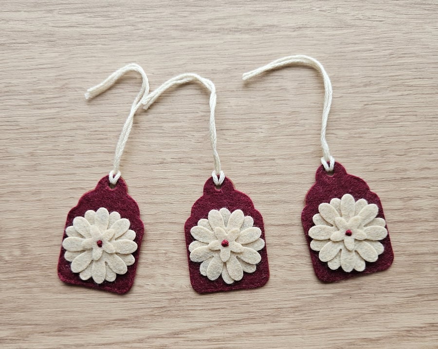 Felt Flower Gift Tags 