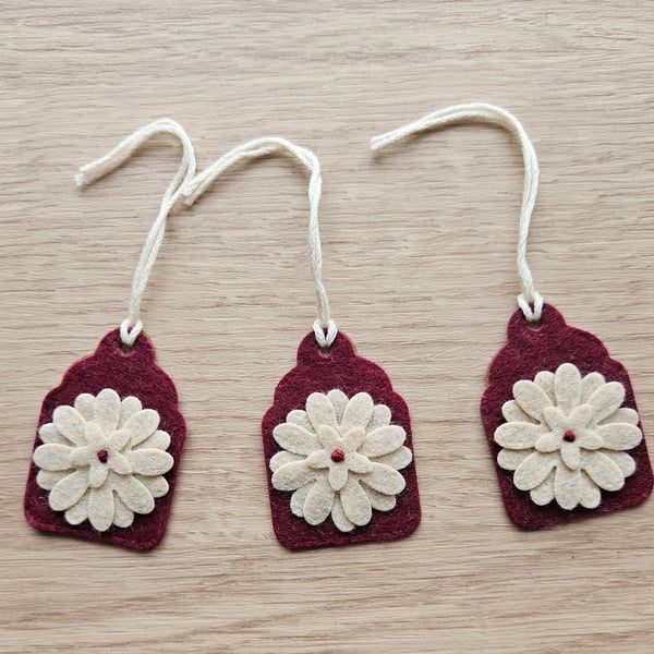 Felt Flower Gift Tags 