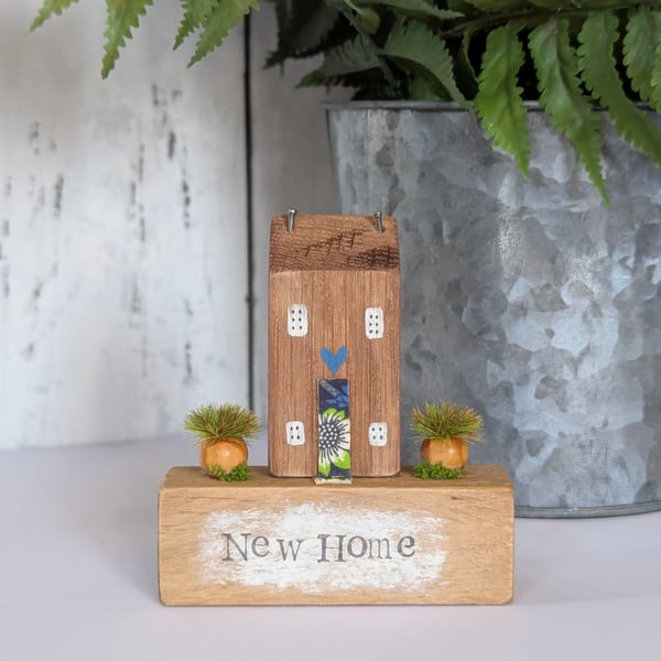 Handmade Tiny Oak Cottage Home Decor 'New Home' 