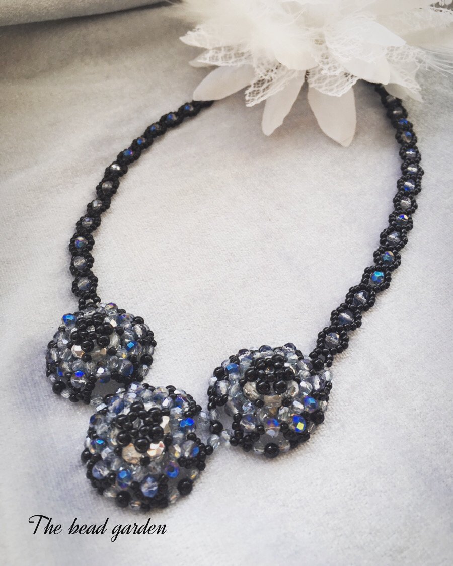 Black and silver sparkle necklace 