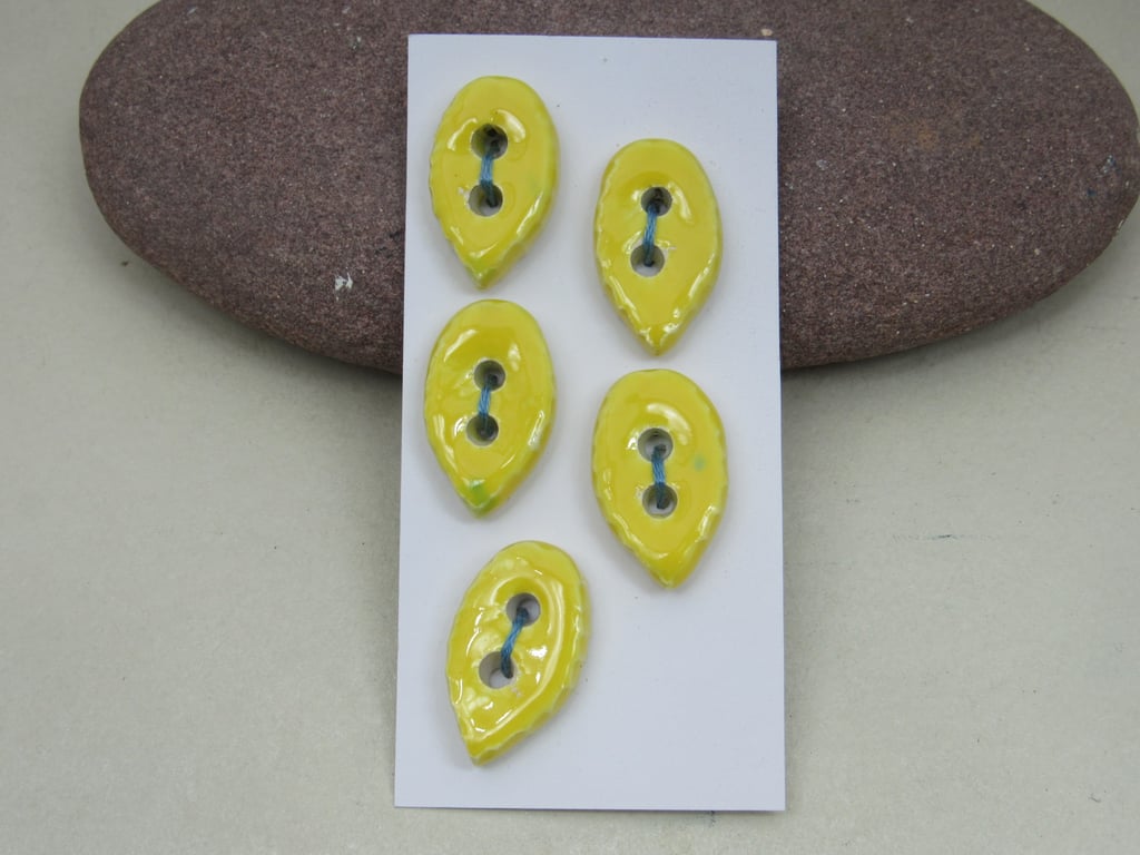 5 Small Leaf Shaped Lemon Yellow Ceramic Buttons