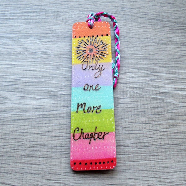 Bookmark, colourful, reader gift, pyrography