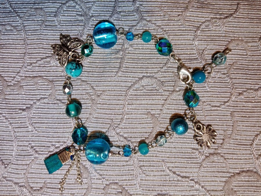 Silver Plated Turquoise Glass Bead Bracelet