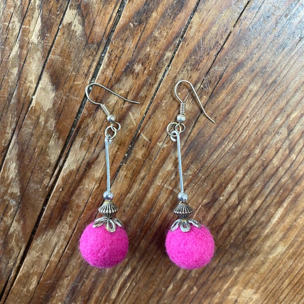  Felt Earrings. (724)