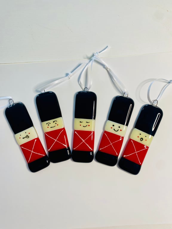 5 Fused glass soldiers Christmas tree decoration ornament 