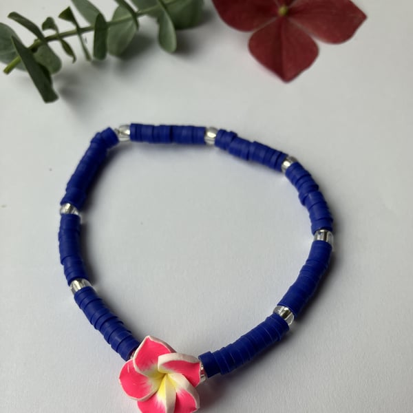 Clay-bead bracelet with PINK Frangipani charm