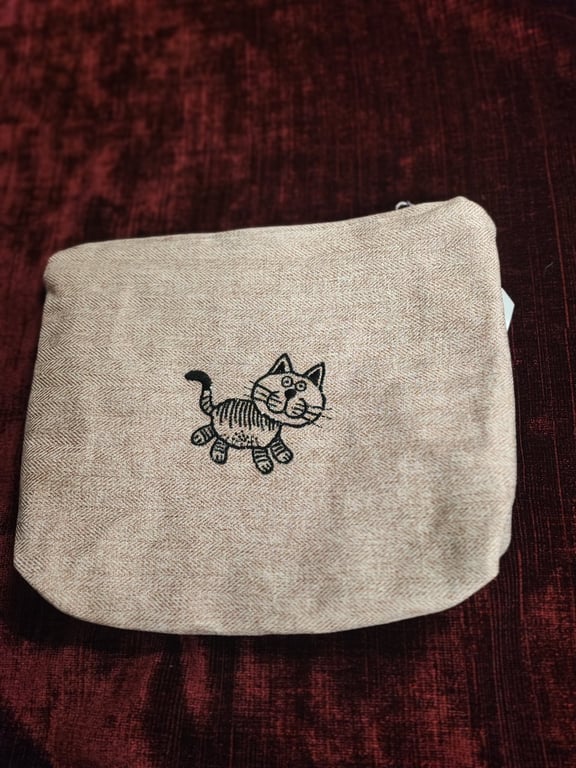 Cosmetic, Toiletries Bag with embroidered Cat