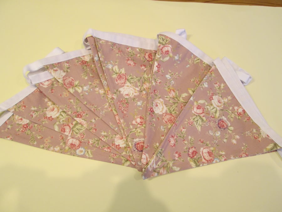 Dusky Pink Vintage Rose Bunting