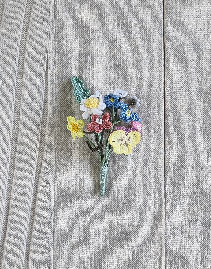 wild flower brooch