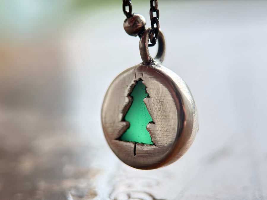 Sterling Silver Green Onyx Tree Necklace