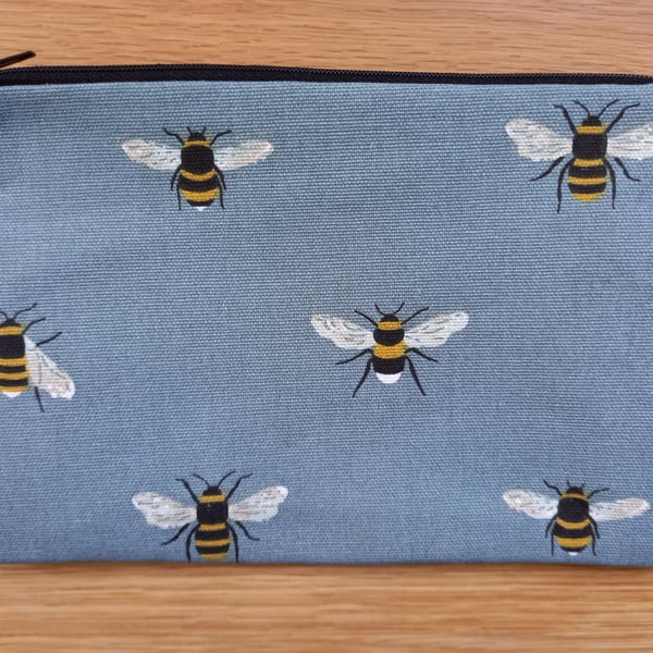 Teal Bee Storage pouch - ideal gift  make up bag
