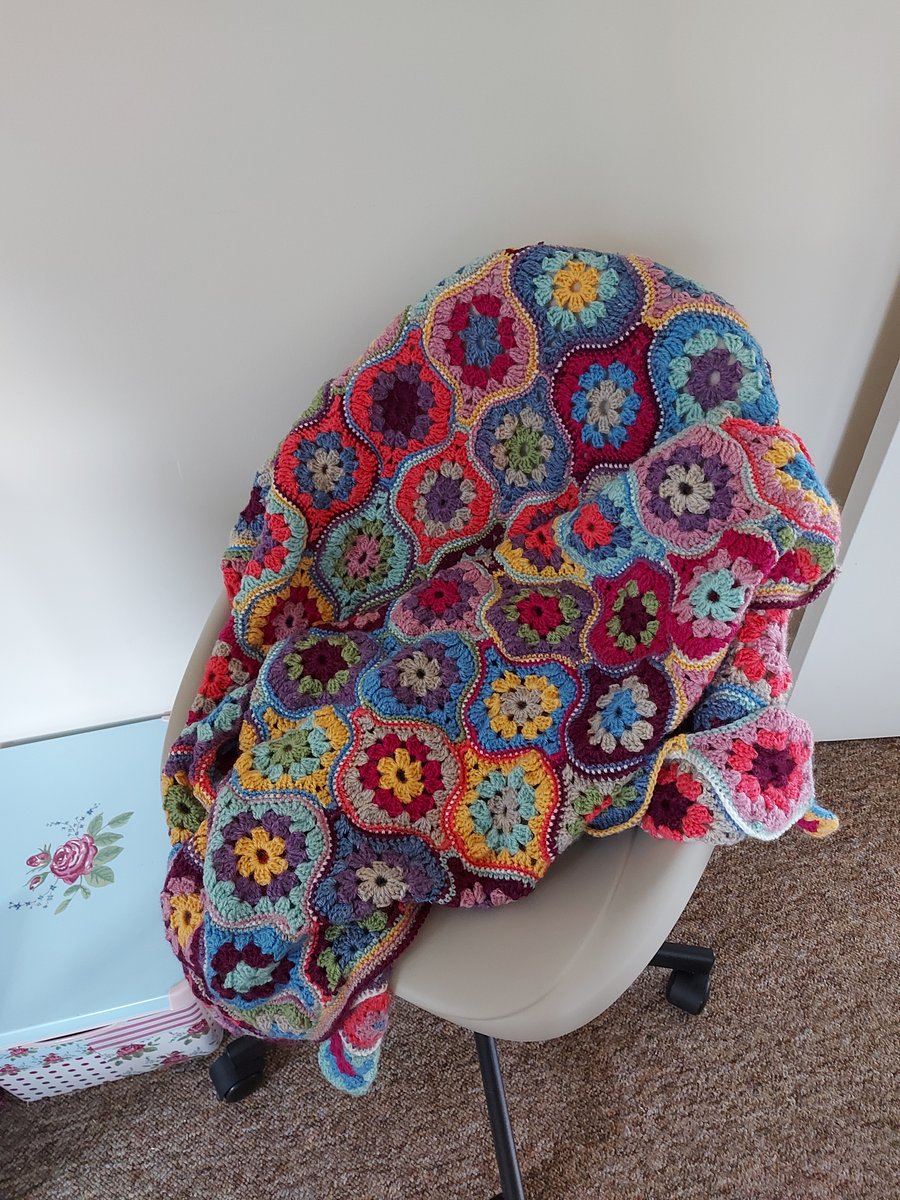 Mystical lanterns blanket