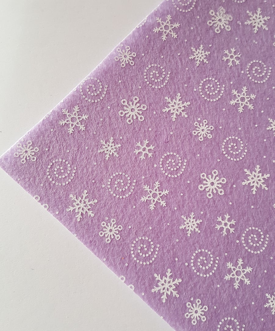 1 x Printed Felt Square - 12" x 12" - Snowflakes & Swirls - Lilac 