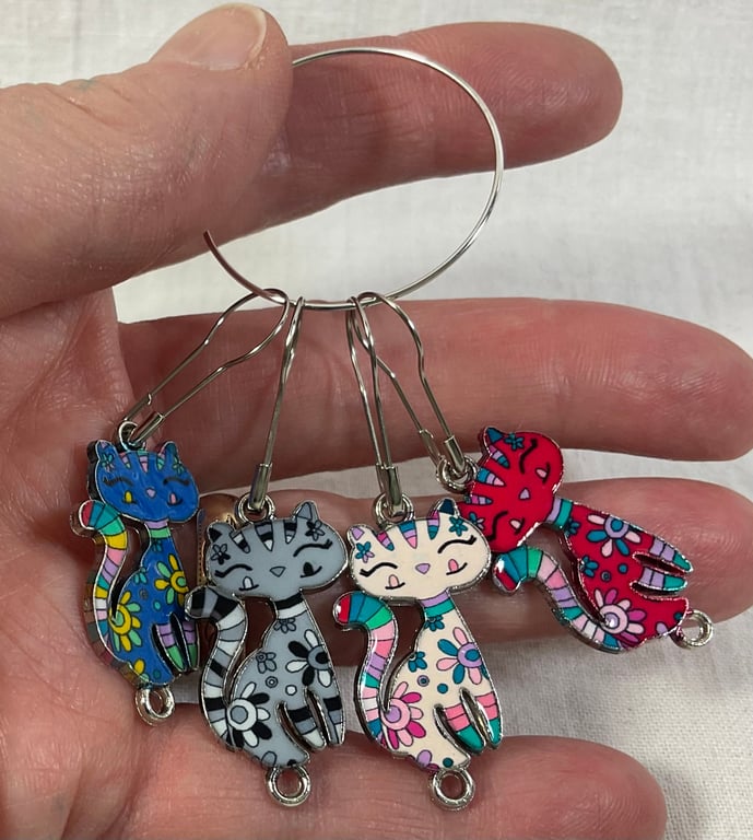 Cat Stitch markers for knitting and crochet, enamelled colourful progress charms