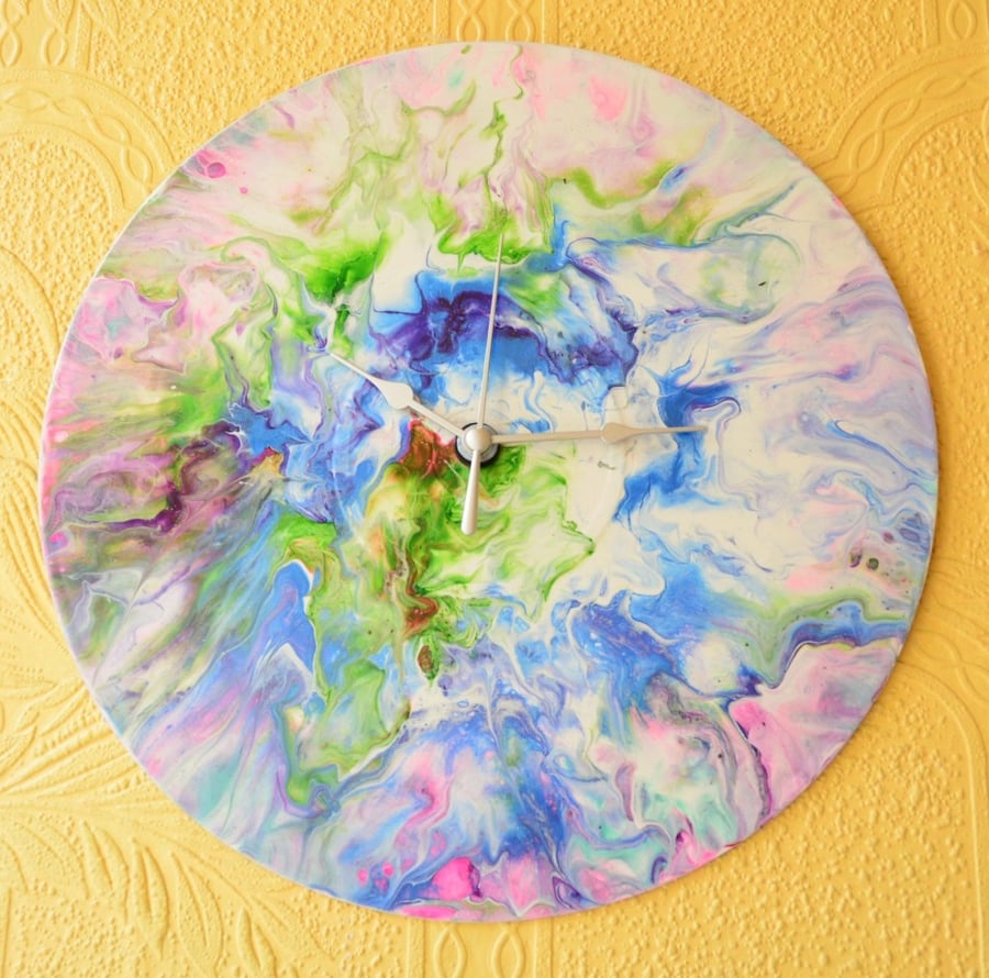 Acrylic Paint Poured LP Clock 