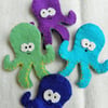 Octopus finger puppets
