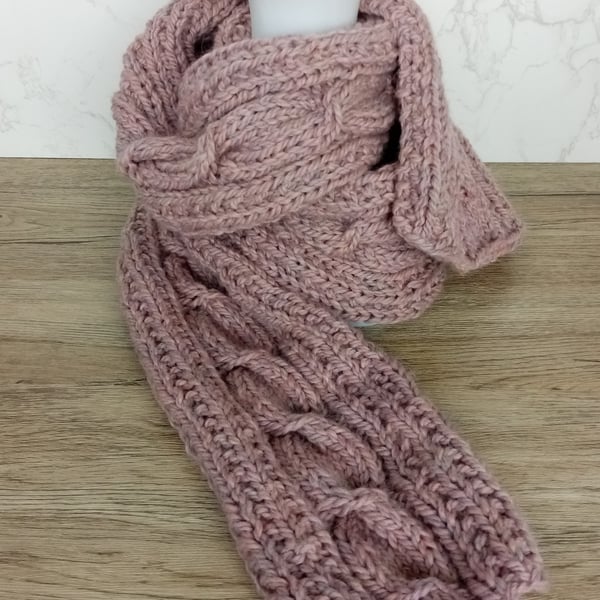 Cable knit wrap-around scarf 100% pure Peruvian Highland wool