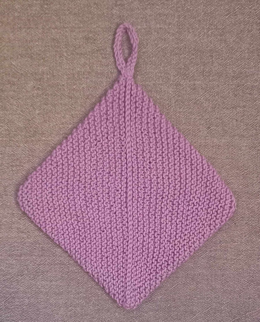 Hand knitted 100% cotton hot pot holder in pink