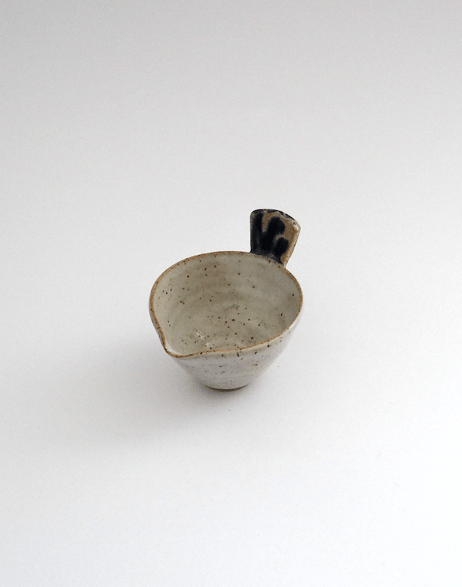 Ceramic birdie pouring bowl - handmade stoneware pottery