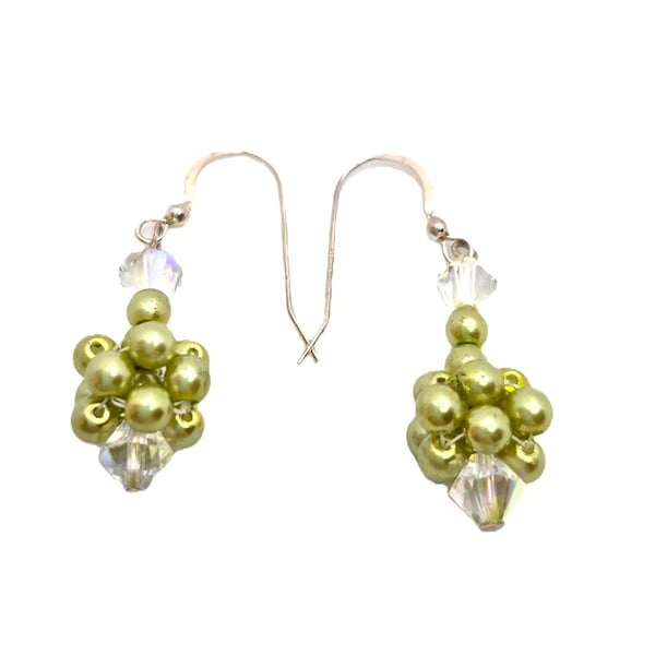 "Bunch of grapes" drop earrings with Swarovski pearls and crystals