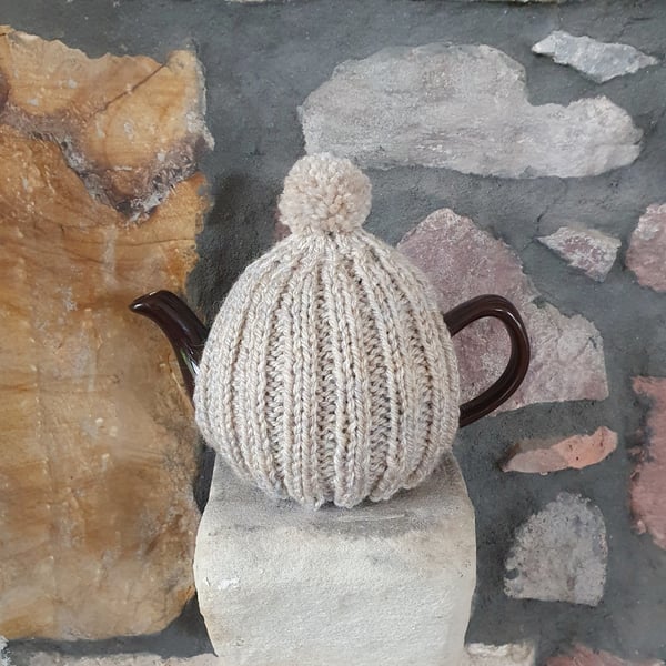Small Tea Cosy for 2 Cup Tea Pot 450mls