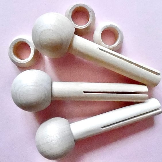 5 x Traditional Dolly Pegs, Heads and Stands