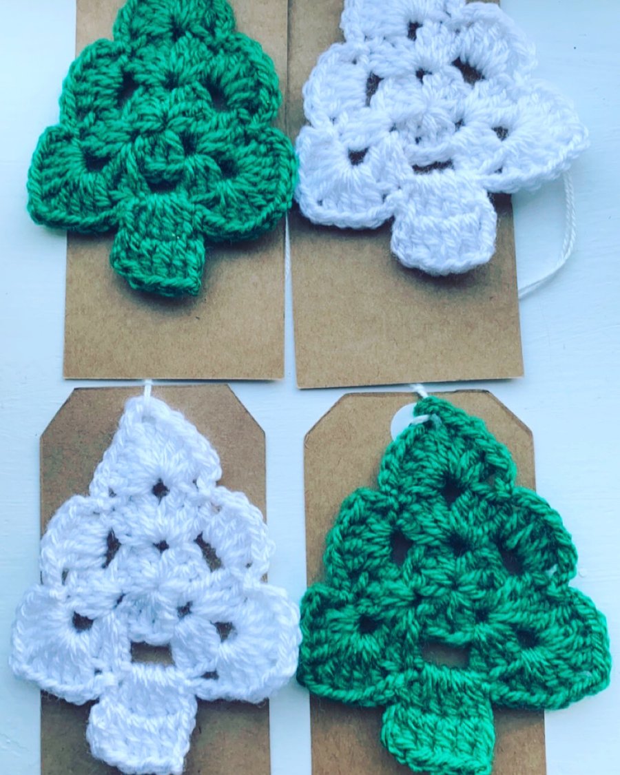 Christmas crochet gift tags