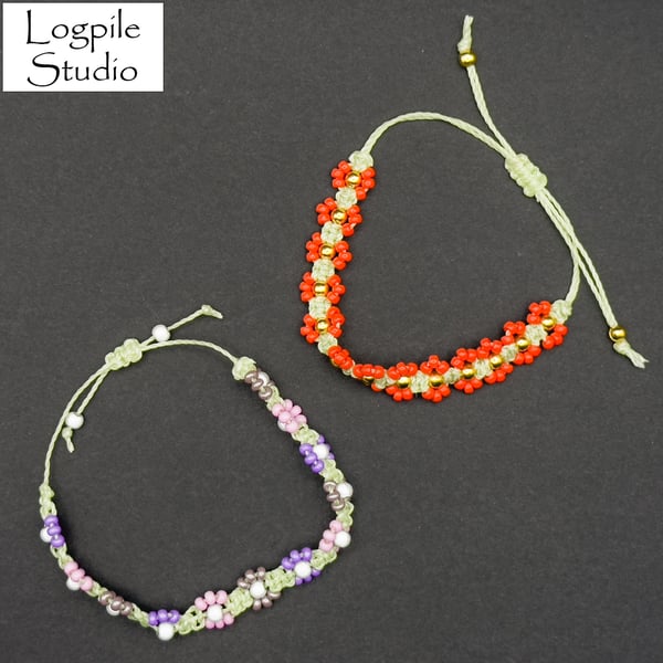 Daisy Beaded Macrame Set of 2 Bracelets