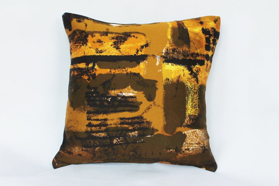 Stylish Retro Cushion