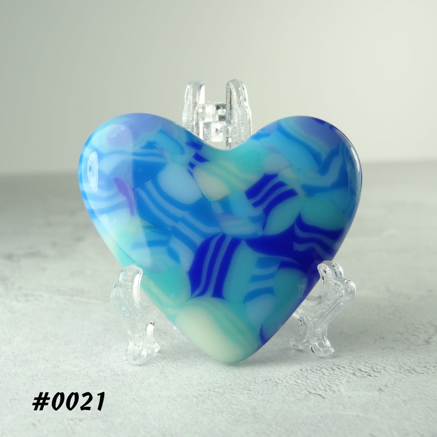 Fused glass blue heart pocket hug with stand 5x4.5cm handcrafted (0021)