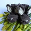KNITTING PATTERN in pdf - Baby Bunny Booties