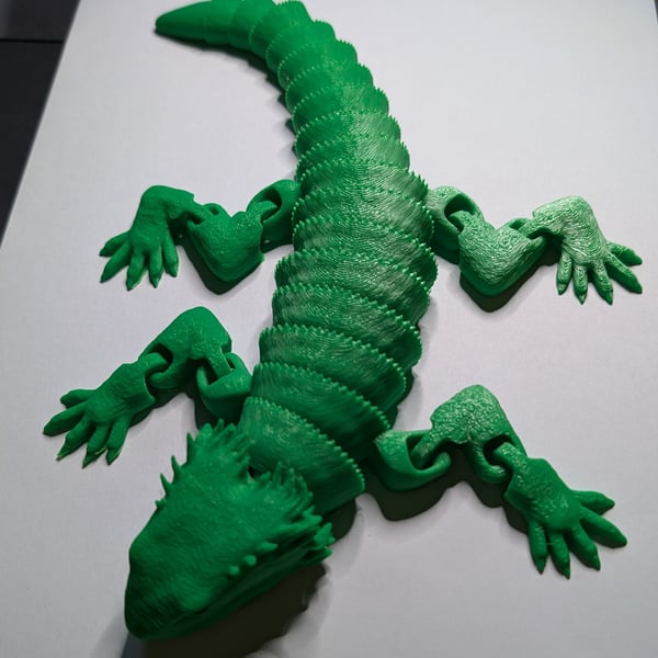 3d Printed Articulated Green Bearded Dragon