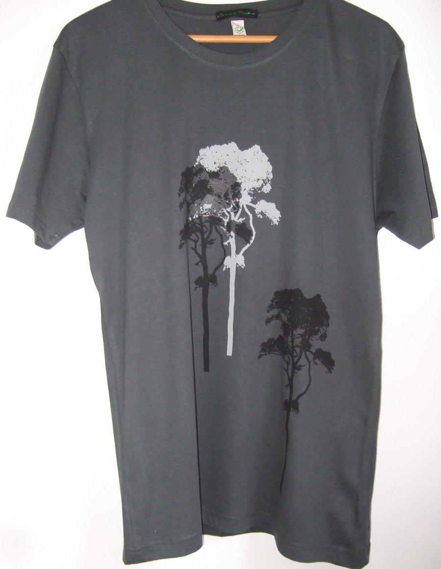 3 Trees Mens organic Dark Grey Fair Wear  slim fit T shirt size large