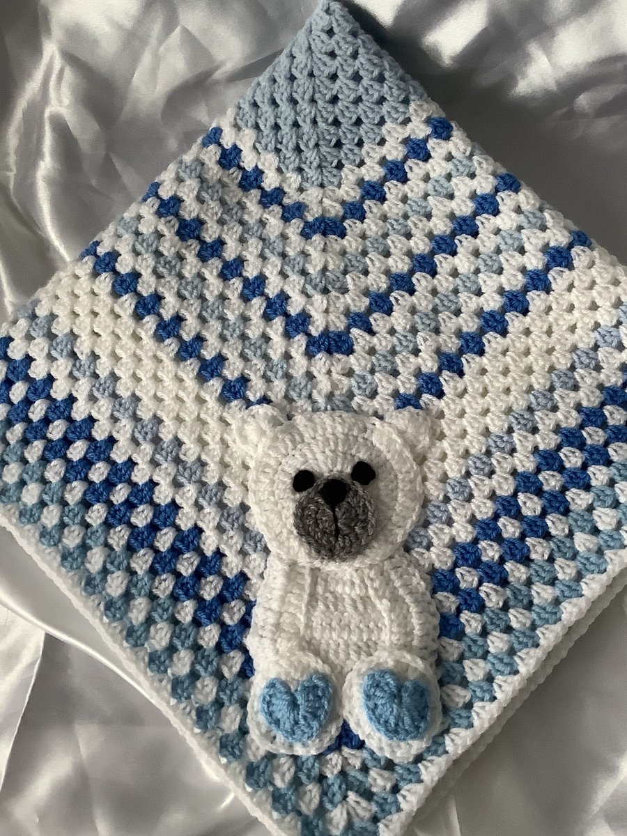 Crochet GrannySquare Polar Bear Baby Blanket