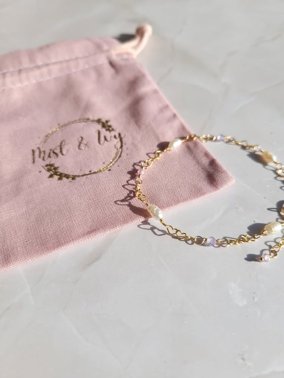 Heart Chain Bracelet with Pearls and Cubic Zirconia 14kt Gold Filled